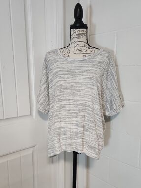 Maronie NWOT Open Back Loose Top in Heathered Light Gray Rib Knit Size Large